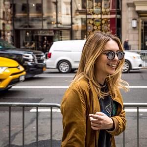 Meet your Posher, Laura